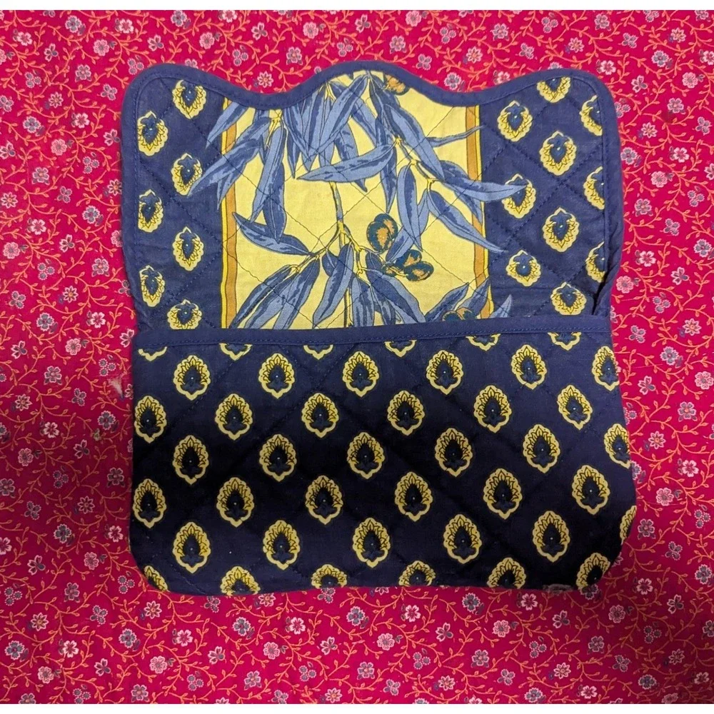VTG Vera Bradley Rare Maison Blue Provence Quilted Bag Checkbook Retired - Picture 6 of 6